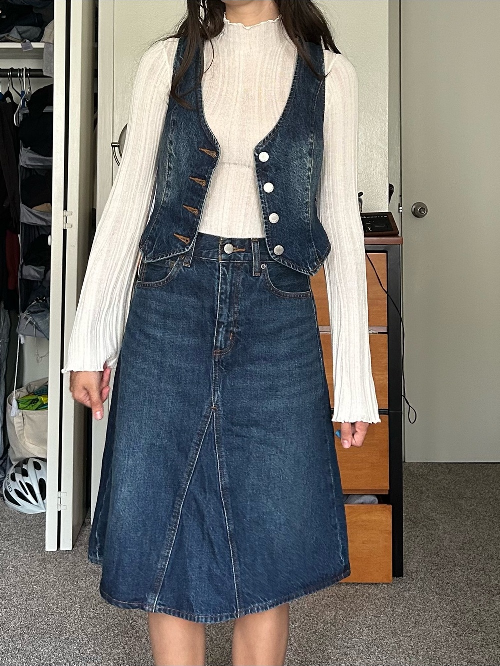 Aritzia Dark Wash Denim Midi Skirt